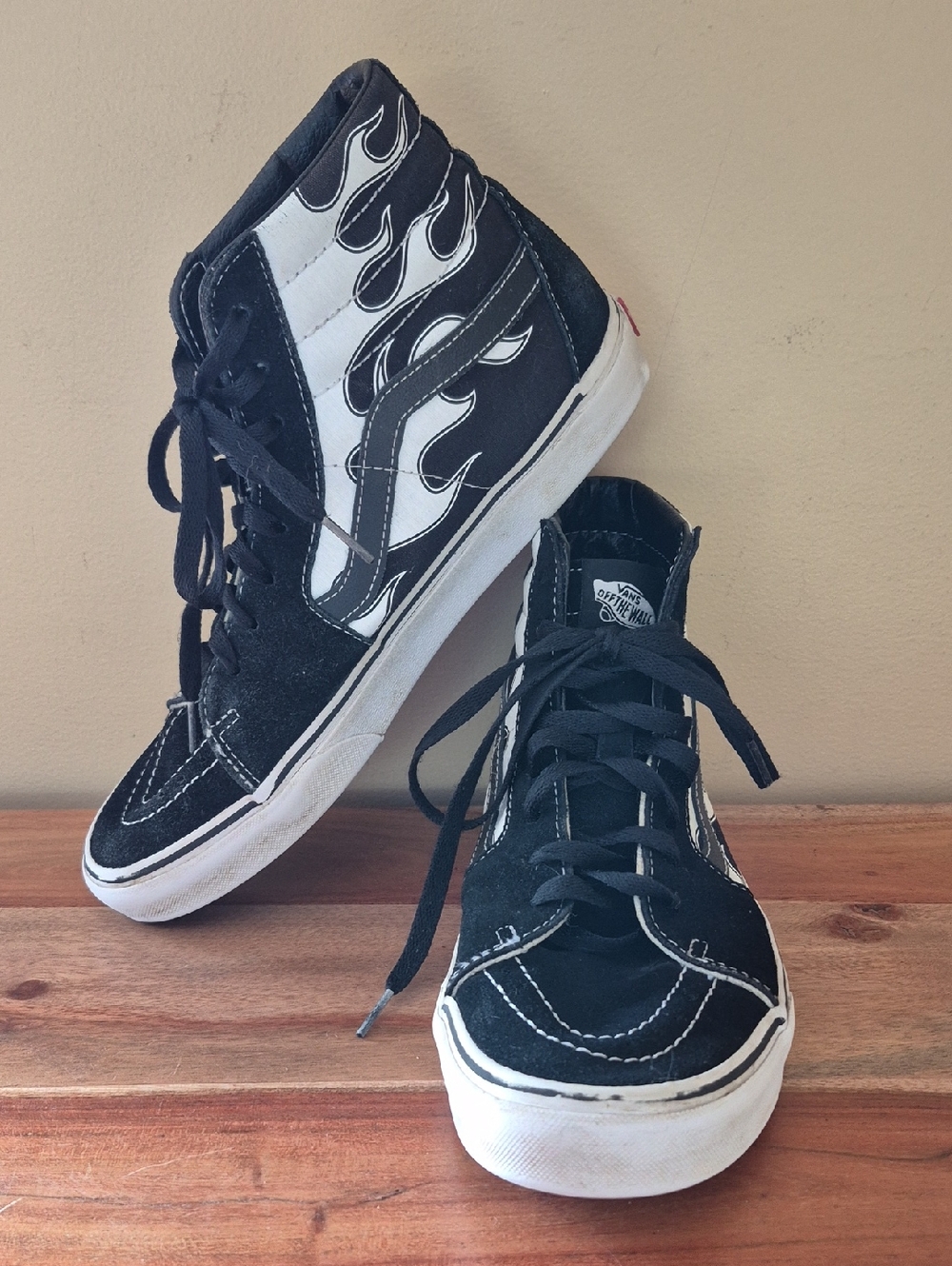 Women's Vans Black & White SK8 High-Top Flame Skate Sneakers - Sz. 10